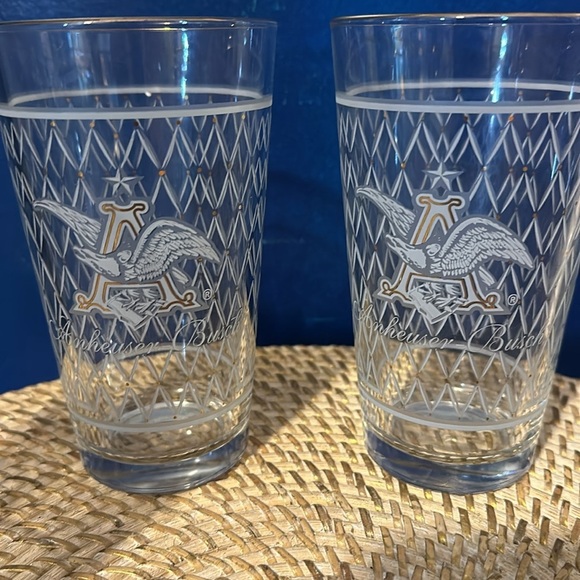Vintage Set of 4 Anheuser Busch Budweiser Beer Glass Pint Glasses with Logo - Picture 2 of 4